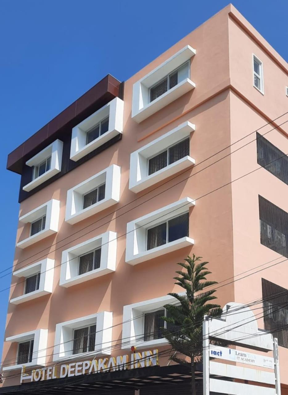 Hotel Deepakam Inn Palakkad Exterior photo